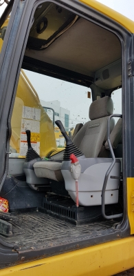 ขายรถแบ็คโฮ KOMATSU PC200-7 ใช้งาน 9 พันชั่วโมง รถสวย สภาพดี พร้อมใช้งาน