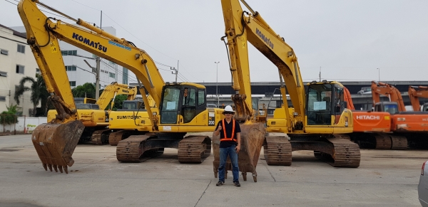 ขายรถแบ็คโฮ KOMATSU PC200-7 ใช้งาน 9 พันชั่วโมง รถสวย สภาพดี พร้อมใช้งาน