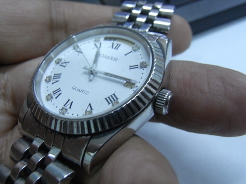 ขายนาฬิกา พร้อมใช้ 2 เรือน ครับ ขายนาฬิกา พร้อมใช้ 2 เรือน ครับ