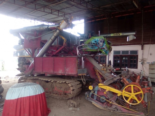 รถบ้านฝาก ขายเดี่ยวทรนง จ้าวพายุ ปี 54 เครื่อง Jo8c Turbo  ปั้ม 23 ตัวเดิน 12 โรเลอร์ D-20  ราคา 890,000 เอกสารพร้อม  091-0206555 อยู่มหาสารคามครับ