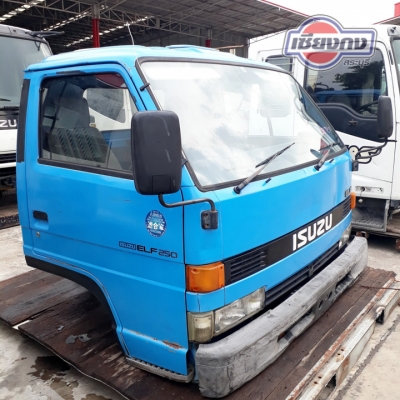 ขายหัวเก๋ง NPR ตาหวาน หัวญี่ปุ่น สภาพสวยเลยครับ สีตรงรุ่น