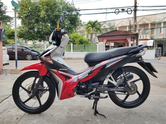 Wave 110i 2558 ตัวท้อป ล้อแมค รถบ้านมือเดียว ภาษีไม่ขาด Wave 110i 2558 ตัวท้อป ล้อแมค รถบ้านมือเดียว ภาษีไม่ขาด