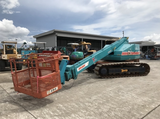 ลิฟต์กระเช้า 18 เมตร นำเข้าจากญี่ปุ่น Brand AICHI รุ่น SR182 สภาพสวยมาก ราคาถูกครับ