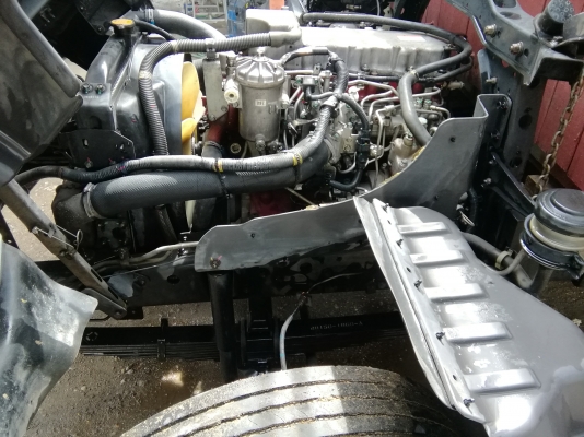 6 ล้อกลาง *EURO3* HINO *ซีรีย์500* FC9J 150 แรงม้า *คอมมอนเรว* ยาว 5.50 ม.* รถสวยเดิม+สวยจริง * รถห้างแท้ * มีเล่มพร้อมโอน *