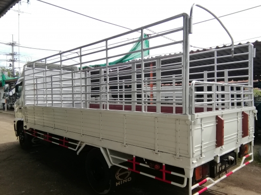6 ล้อกลาง *EURO3* HINO *ซีรีย์500* FC9J 150 แรงม้า *คอมมอนเรว* ยาว 5.50 ม.* รถสวยเดิม+สวยจริง * รถห้างแท้ * มีเล่มพร้อมโอน *