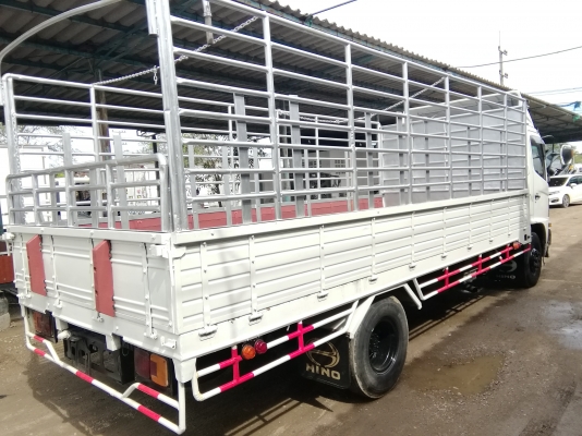 6 ล้อกลาง *EURO3* HINO *ซีรีย์500* FC9J 150 แรงม้า *คอมมอนเรว* ยาว 5.50 ม.* รถสวยเดิม+สวยจริง * รถห้างแท้ * มีเล่มพร้อมโอน *