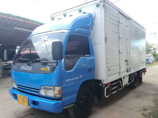 6 ล้อกลาง *EURO.2* ISUZU NQR 150 แรงม้า * ยาว 5.50 ม.* รถสวยเดิม+สภาพพร้อมใช้งาน *รถห้างแท้* มีเล่มพร้อมโอน*