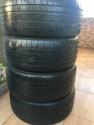 ยาง Falken 235/45/18 ปี 17