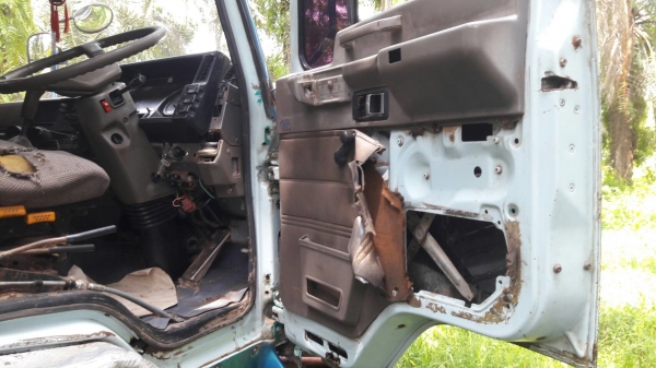 ขาย10ล้อดั้ม2เพลา isuzu ร๊อกกี้ 175แรง