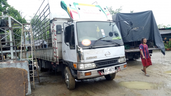 ขายๆๆรถประกอบ ยาว7เมตร ยาง8.25 เครื่องHO6C    150แรง สภาพใช้งานทุกวัน เอกสารเล่มชุดโอนพร้อม ราคา  375,000บาท โทร ID (line)084-3923995 ดูรถ เชียงใหม่