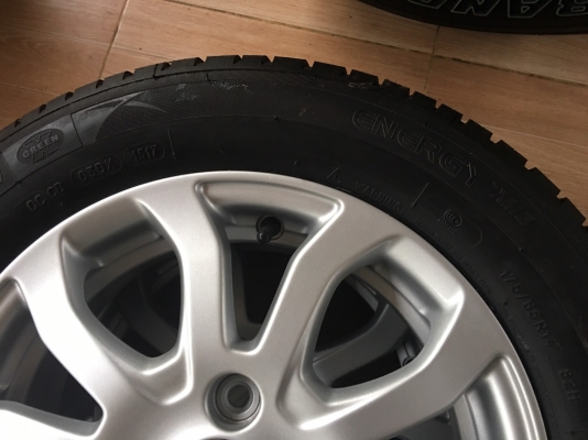 ล้อแม็ก ฮอนด้าบรีโออเมซ ขอบ 14 (4/100) พร้อมยางมิชลิน 175/65/14 ปี 17 ล้อแม็ก ฮอนด้าบรีโออเมซ ขอบ 14 (4/100) พร้อมยางมิชลิน 175/65/14 ปี 17