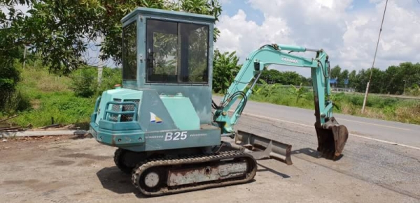 ขายด่วนรถแบคโฮYANMABยันม่าB25เทียบเท่าPC25รถนอกสถาพดีพร้อมใช้เพิ่งนำเข้ามายังไม่เคยใช้งานในเมืองไทยเลย ขายด่วนรถแบคโฮYANMABยันม่าB25เทียบเท่าPC25รถนอกสถาพดีพร้อมใช้เพิ่งนำเข้ามายังไม่เคยใช้งานในเมืองไทยเลย
