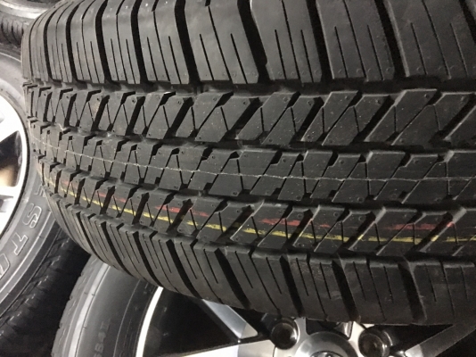 ขายล้อแม็กซ์ป้ายแดง All New Fortuner 18 พร้อมยาง bridgestone 265/60/18 ปี 18