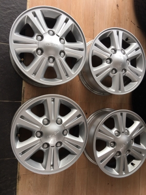 ขายล้อแม็กซ์ป้ายแดง D-max ขอบ 15 เฉพาะล้อแม็กซ์