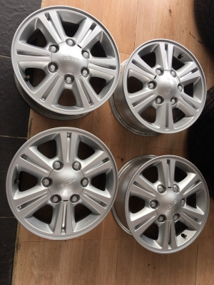 ขายล้อแม็กซ์ป้ายแดง D-max ขอบ 15 เฉพาะล้อแม็กซ์