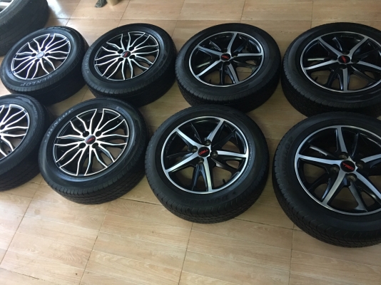 ขายล้อแม็กซ์ Trd 5 ก้าน ยาง Dunlop 185/60/15 ปี 14