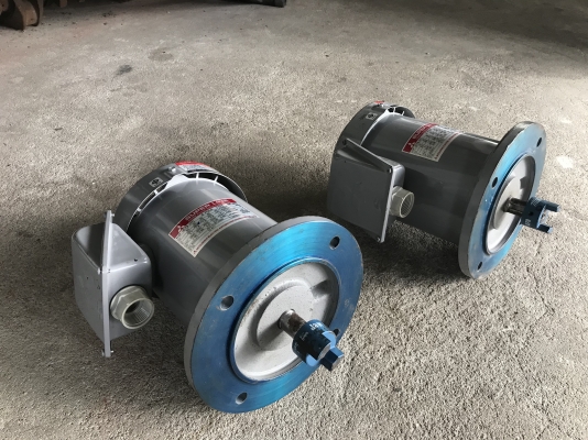 ขายมอเตอร์หน้าแปลน Mitsubishi 1HP. 380V 2850rpm. 2Pole สภาพของใหม่ เทสงานไม่กี่ครั้ง พร้อมใช้งาน ราคาตัวละ 1,800 บาท มี 2ตัวครับ