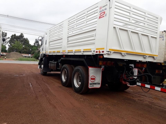 Isuzu 360 แรง ปี 58 แม่ลูกดัมพ์สามมิตร ไมล์ 80,xxx สวยเดิมพร้อมใช้งานค่ะ