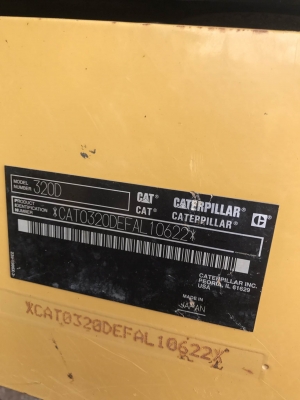 แบคโฮ CAT320D คอมมอลเรล กระบอกดำ ญี่ปุ่น ใช้งาน  7,247 ชั่วโมง สภาพพร้อมใช้ เอกสารใบแจ้งจำหน่าย ราคา 2.3 ล้านต่อรอง