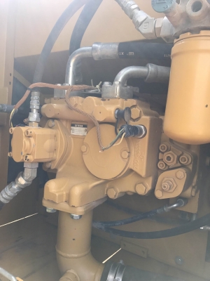 แบคโฮ CAT320D คอมมอลเรล กระบอกดำ ญี่ปุ่น ใช้งาน  7,247 ชั่วโมง สภาพพร้อมใช้ เอกสารใบแจ้งจำหน่าย ราคา 2.3 ล้านต่อรอง