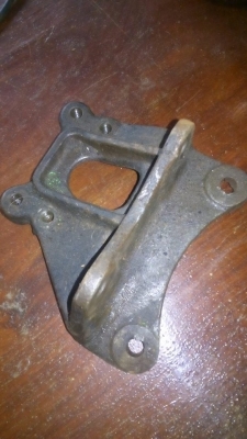 ขายแท่นกระปุกพวงมาลัย LN106