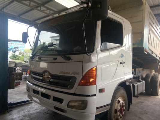 อีกไม่นานเจอกัน HINO Mega 2เพลาดั้มๆสามิตรรอนเฉียง ราคาขาย1,290,000บาท ภายในสวย แอร์เย็น เล่มพร้อม จ