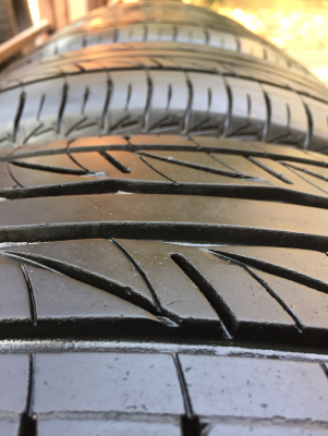 ยาง Firestone 215 60 16 ปลายปี16 ดอกเต็ม เนื้อนิ่มๆ ใช้ยาว ราคาไม่แพง