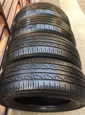 ยาง Firestone 215 60 16 ปลายปี16 ดอกเต็ม เนื้อนิ่มๆ ใช้ยาว ราคาไม่แพง