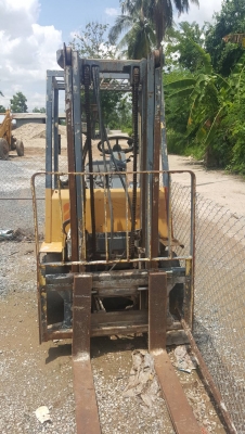 ขายตามสภาพ รถฟอร์คลิฟต์ KOMATSU 2.5 ตัน เครื่องดี เกียร์เสียขยับไม่ได้ ราคาต่อรองได้ครับ ขายตามสภาพ รถฟอร์คลิฟต์ KOMATSU 2.5 ตัน เครื่องดี เกียร์เสียขยับไม่ได้ ราคาต่อรองได้ครับ