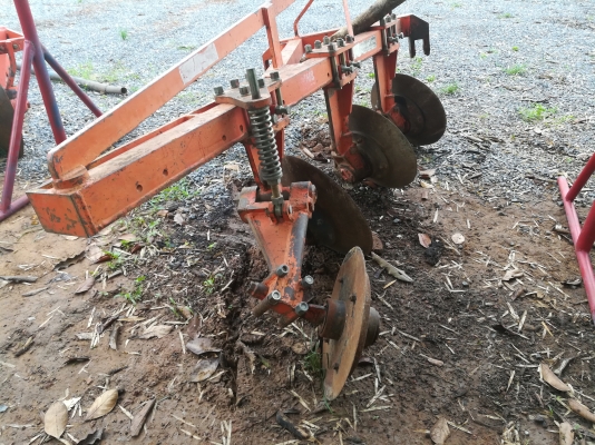 ขายผานสามโครงสี่ไคเฮงหลีสภาพสวย ขายผานสามโครงสี่ไคเฮงหลีสภาพสวย