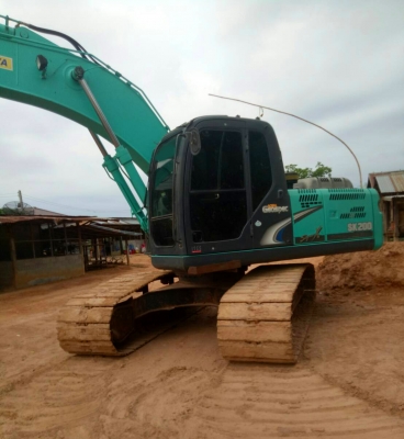 ขายรถแบคโฮ KOBELCO SK200-8 SuperX  สภาพดี พร้อมใช้งาน