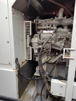 DCA45USI - เครื่องกำเนิดไฟฟ้า Denyo Genset 37/45kva. Isuzu Engineby OEK