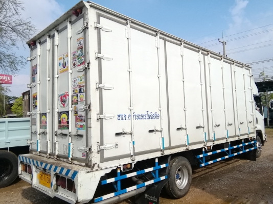 6 ล้อกลาง *EURO.3* ISUZU FRR 190 แรงม้า *ยาว 6.50ม.* รถสวยเดิม+สวยจริง+พร้อมใช้งาน *รถห้างแท้* มีเล่ 6 ล้อกลาง *EURO.3* ISUZU FRR 190 แรงม้า *ยาว 6.50ม.* รถสวยเดิม+สวยจริง+พร้อมใช้งาน *รถห้างแท้* มีเล่