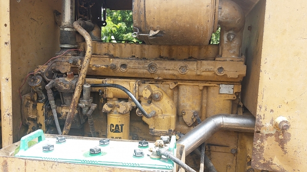 ขาย 999,999 รถเกรด CAT 12 G เครื่องไดเร็คหัวฉีดปากกา เอวอ่อน เล่มทะเบียน เครื่องดี เกียร์แรง เอวแน่น ยางดี รถสวยพร้อมใช้เอกสารพร้อมโอน รถอยู่ ศรีเกษ 090-772-3710 090-772-3708