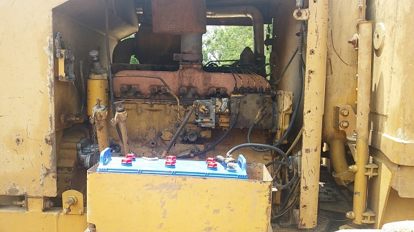 ขาย 999,999 รถเกรด CAT 12 G เครื่องไดเร็คหัวฉีดปากกา เอวอ่อน เล่มทะเบียน เครื่องดี เกียร์แรง เอวแน่น ยางดี รถสวยพร้อมใช้เอกสารพร้อมโอน รถอยู่ ศรีเกษ 090-772-3710 090-772-3708