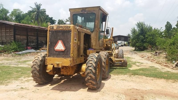 ขาย 999,999 รถเกรด CAT 12 G เครื่องไดเร็คหัวฉีดปากกา เอวอ่อน เล่มทะเบียน เครื่องดี เกียร์แรง เอวแน่น ยางดี รถสวยพร้อมใช้เอกสารพร้อมโอน รถอยู่ ศรีเกษ