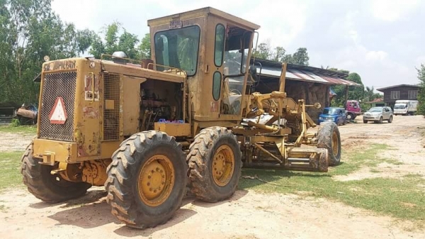 ขาย 999,999 รถเกรด CAT 12 G เครื่องไดเร็คหัวฉีดปากกา เอวอ่อน เล่มทะเบียน เครื่องดี เกียร์แรง เอวแน่น ยางดี รถสวยพร้อมใช้เอกสารพร้อมโอน รถอยู่ ศรีเกษ