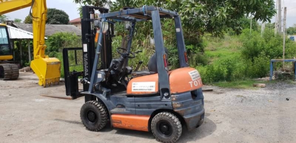 ขายด่วนรถยกTOYOTA6FG15ยก1.5ตันเสาสูง3เมตรยางตันใหม่4เส้นงาสไลด์ได้รถนอกนำเข้ายังไม่เคยใช้งานในเมืองไทยเลย ขายด่วนรถยกTOYOTA6FG15ยก1.5ตันเสาสูง3เมตรยางตันใหม่4เส้นงาสไลด์ได้รถนอกนำเข้ายังไม่เคยใช้งานในเมืองไทยเลย