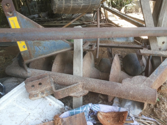 ขายตามสภาพ  ผาล 5 ใบ 20 ใส่กับรถไถ 18, 20, 22 , 24 แรง