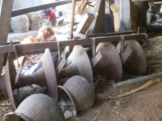 ขายตามสภาพ  ผาล 5 ใบ 20 ใส่กับรถไถ 18, 20, 22 , 24 แรง