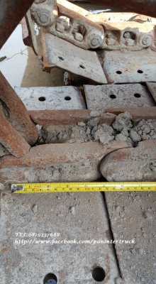 FROM JAPANขายถูกด่วนๆโซ่พร้อมแผ่นแทรค ใส่กับรถขุดไซค์60,65,75 /ขนาดใบ 45 CM./ สินค้าเก่านอก ขายตามสภาพ : มีจำนวน 1คู่ (2เส้น) / ราคาเพียง(คู่ละ :48,000 บาท)