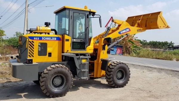 ขายด่วนรถตักSCHMELZER-922HLเอวอ่อนขับ4ล้อเกียรท็อกโลฮายรถนำเข้าขนาดใหญ่ตัก1.5คิวยกสูง4.5เมตรตักขึ้นรถ10ล้อได้รถใหม่แกะกล่อง100\%นำเข้ายังไม่ได้ใช้งานจากจีน