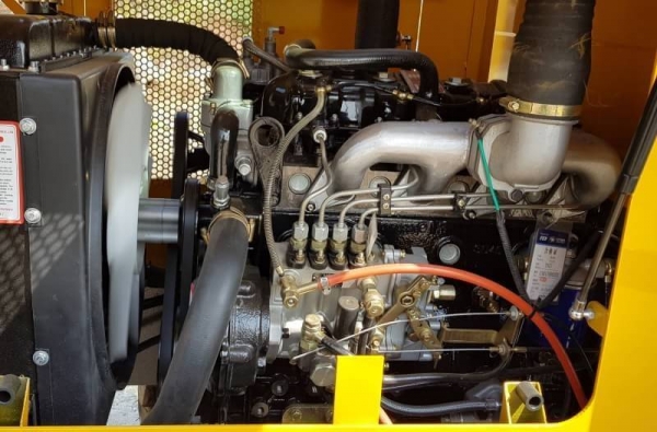 ขายด่วนรถตักSCHMELZER-922HLเอวอ่อนขับ4ล้อเกียรท็อกโลฮายรถนำเข้าขนาดใหญ่ตัก1.5คิวยกสูง4.5เมตรตักขึ้นรถ10ล้อได้รถใหม่แกะกล่อง100\%นำเข้ายังไม่ได้ใช้งานจากจีน