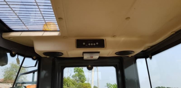 ขายด่วนรถตักSCHMELZER-922HLเอวอ่อนขับ4ล้อเกียรท็อกโลฮายรถนำเข้าขนาดใหญ่ตัก1.5คิวยกสูง4.5เมตรตักขึ้นรถ10ล้อได้รถใหม่แกะกล่อง100\%นำเข้ายังไม่ได้ใช้งานจากจีน