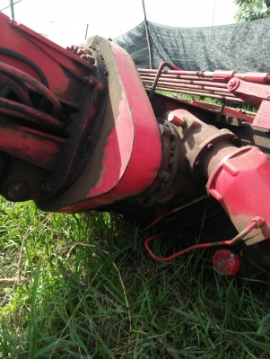 ขายเครนUNIC UR45V เครน4ตันครึ่งใชังานได้ ถอดลงจากรถ ขายตามสภาพ