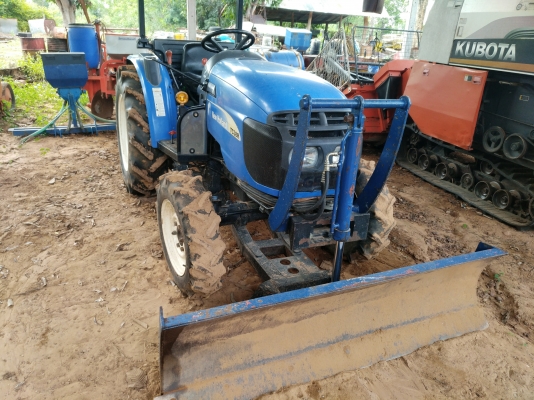 38 แรง ขับเคลื่อน 4 ล้อ 38 แรง ขับเคลื่อน 4 ล้อ