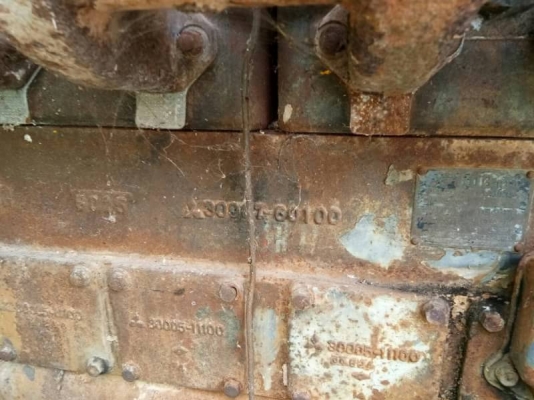 รถตักล้อยาง