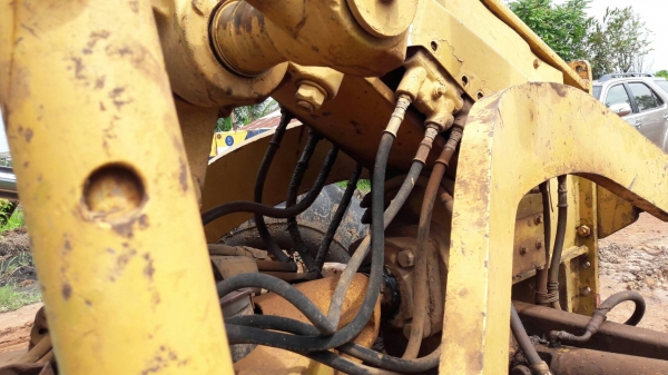 ขาย รถเกรด CAT 140G 72V เอกสารเล่มทะเบียนครบ เครื่องดี เกียร์ดี ปั้มดี รถพร้อมใช้งานทุกระบบ ราคาต่อรองได้ ขาย รถเกรด CAT 140G 72V เอกสารเล่มทะเบียนครบ เครื่องดี เกียร์ดี ปั้มดี รถพร้อมใช้งานทุกระบบ ราคาต่อรองได้