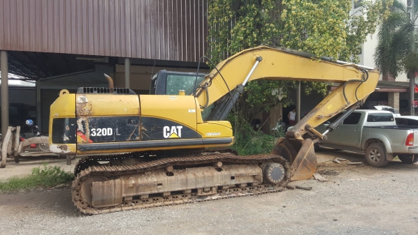 ขาย แบคโฮ CAT 320D JAPAN มีไลน์แย็ก จดทะเบียนปี 59 เครื่องดี ปั้มดี เอวแน่น ช่วงล่างเต็ม ไฟฟ้าครบ ราคาคุยกันได้ครับ ขาย แบคโฮ CAT 320D JAPAN มีไลน์แย็ก จดทะเบียนปี 59 เครื่องดี ปั้มดี เอวแน่น ช่วงล่างเต็ม ไฟฟ้าครบ ราคาคุยกันได้ครับ