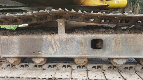 ขาย แบคโฮ KOMATSU PC60-7 มีไลน์แย็ก เอกสารใบซื้อขาย เครื่องเดิม ปั้มดีทำงานเร็ว ช่วงล่างเต็ม ราคาต่อรองได้ครับ